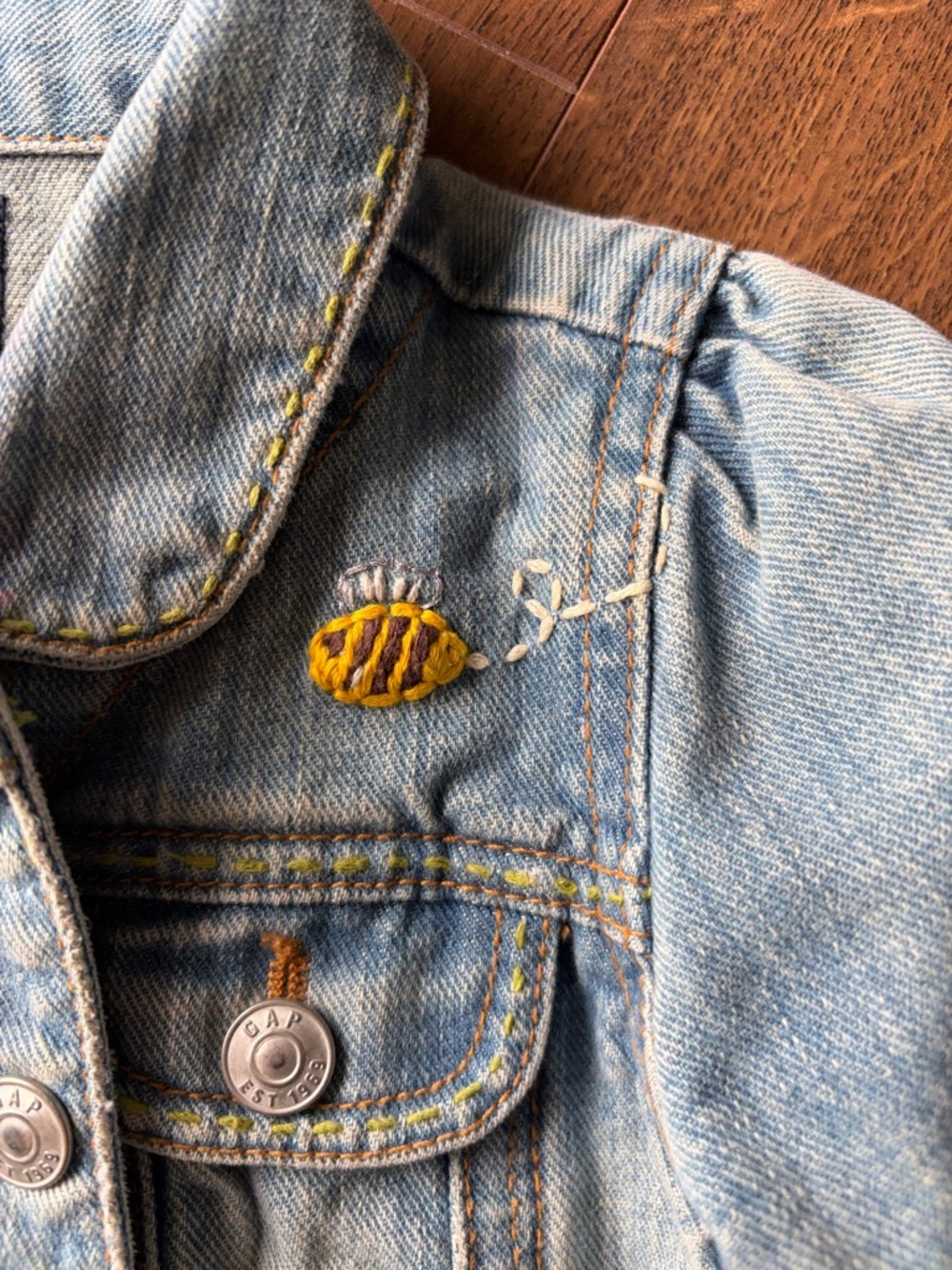GAP Light Blue Denim Jacket with Yellow Floral Embroidery - Picture 4 of 5